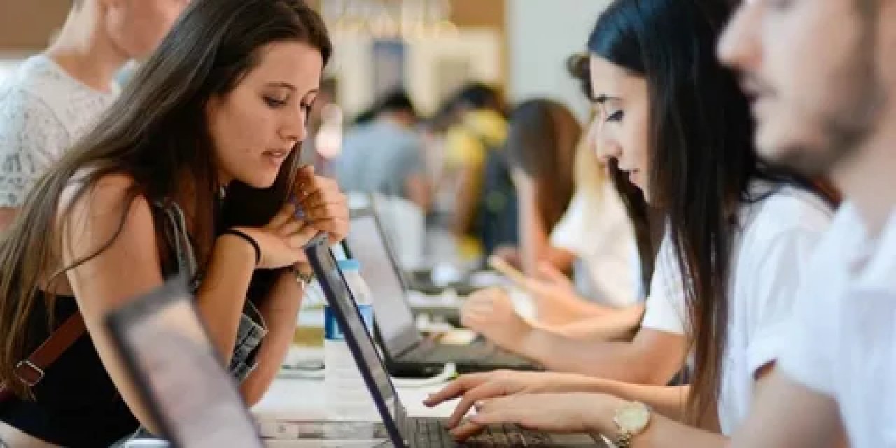 Üniversite Tercihleri Yapacaklar Dikkat!