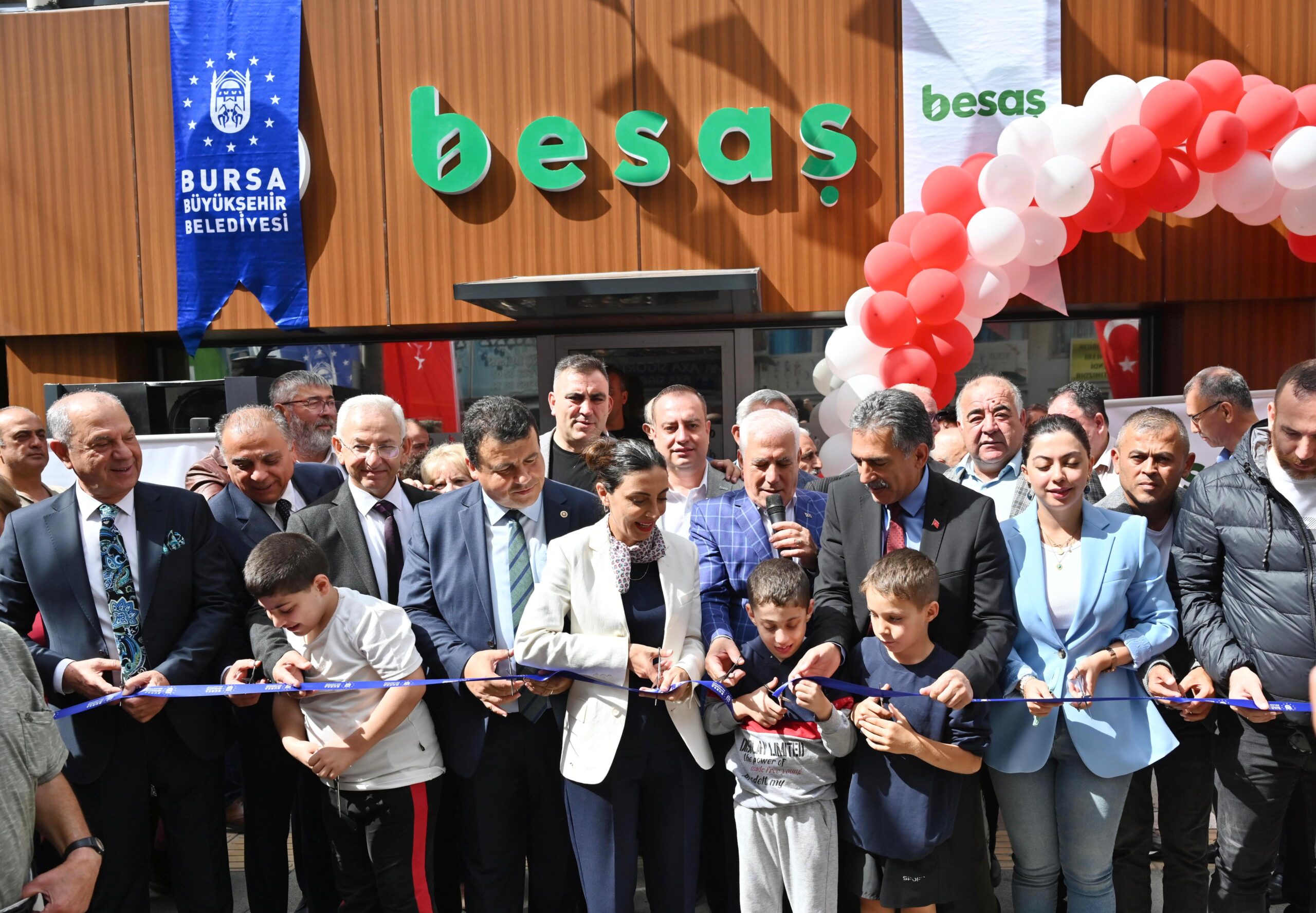 GEMLİK’E BESAŞ SATIŞ MAĞAZASI