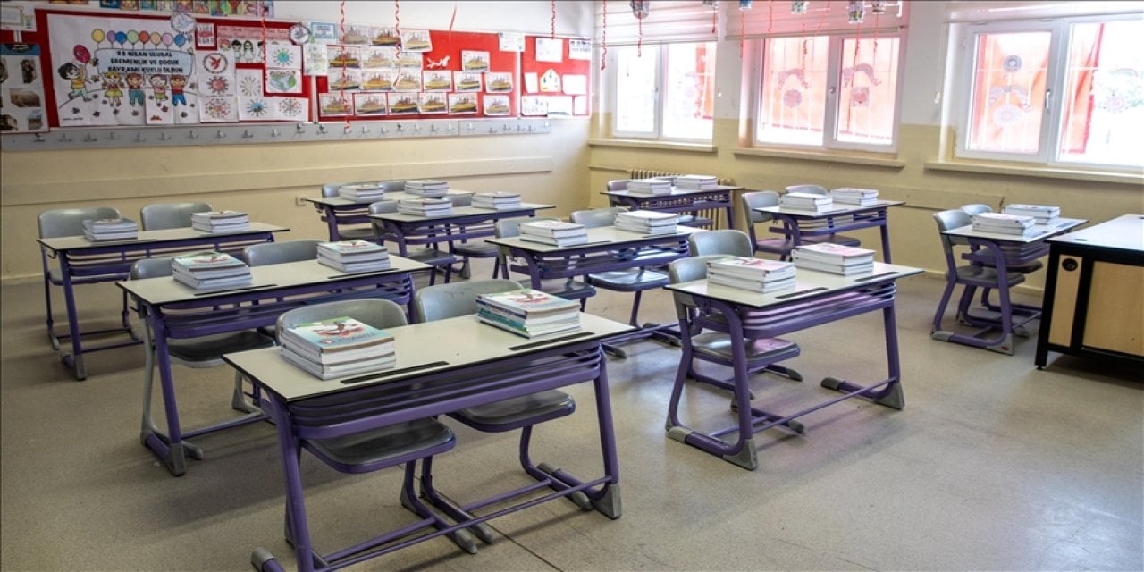 60 bin TL’yi bulan ders kitabı ücretlerine müdahale!