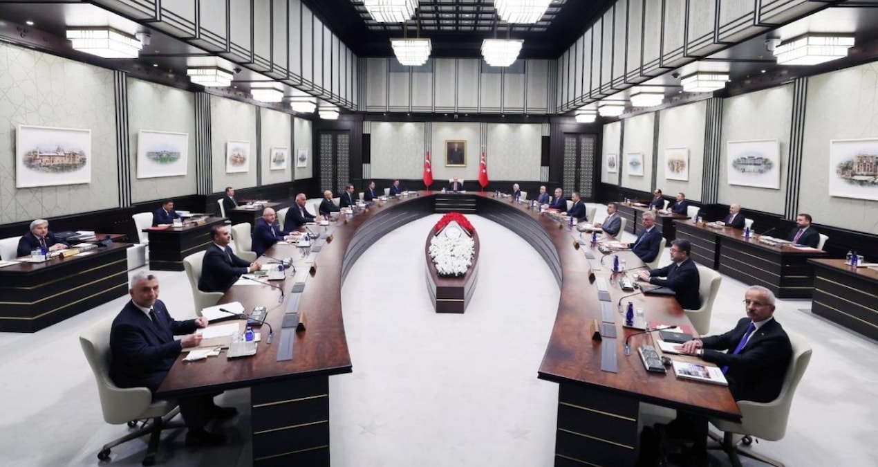 Kabine toplanıyor: İşte masadaki konular