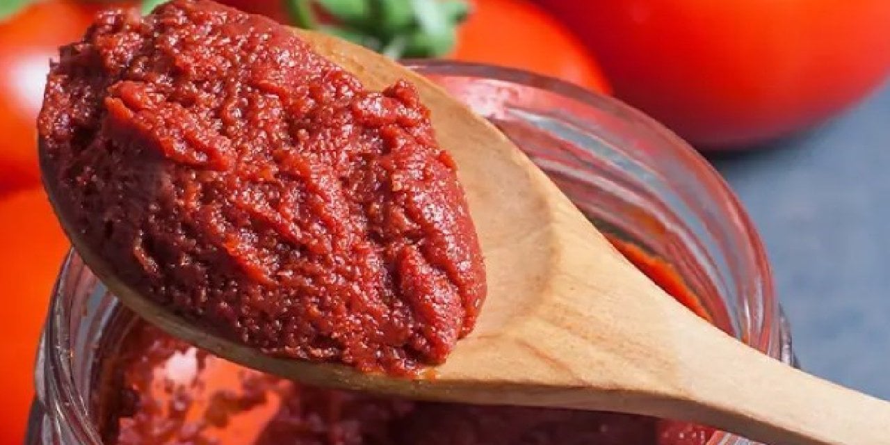 Köfteden sonra salçanın da içinde neler çıktı!