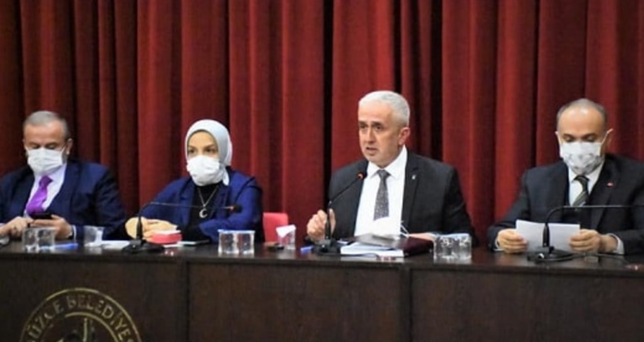 Yemeklerinden domuz eti çıkan isim KYK yurtlarını da işletiyormuş