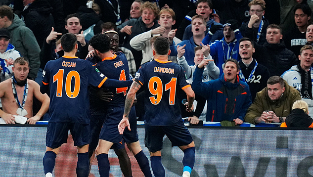 Baykuşlar 1 puanla döndü :2-2