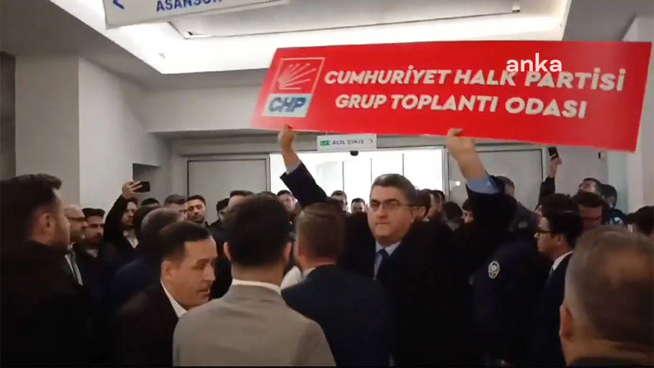 CHP’li üyeler yine Esenyurt Belediyesi’ne alınmadı