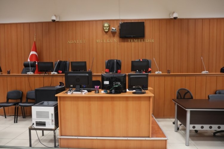 Bursa Adliyesine kan aktı:2  ölü 2 yaralı