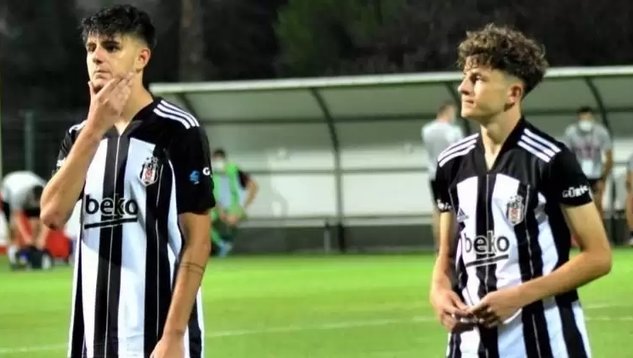 İki   genç futbolcuya ceza geldi