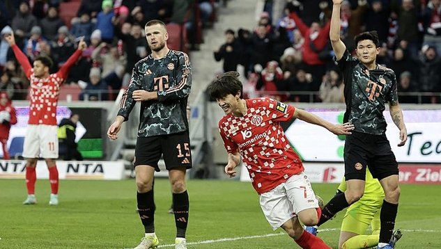 B.Münih deplasmanda  kayıp:2-1