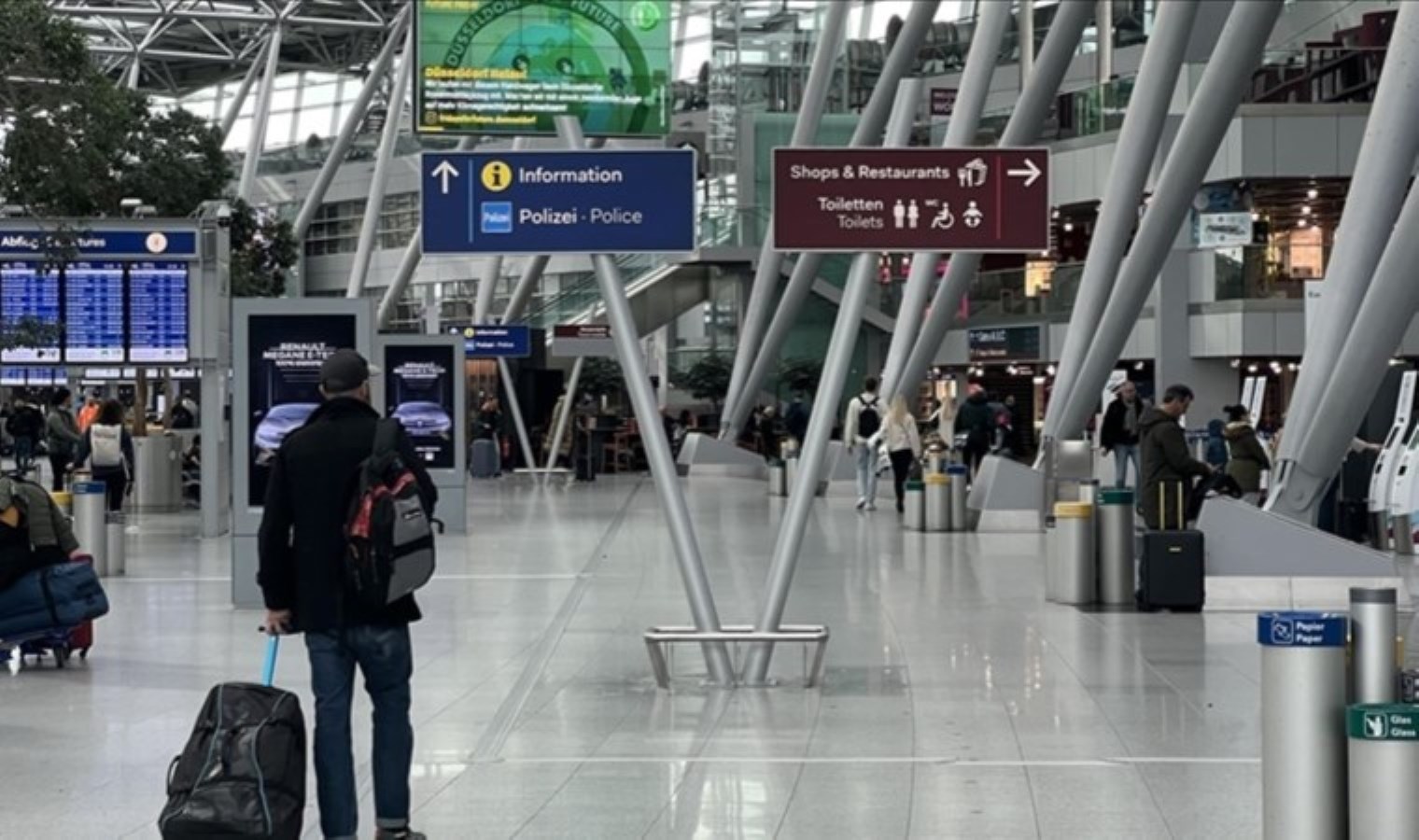 İşte 2025 yurtdışı harç bedeli…