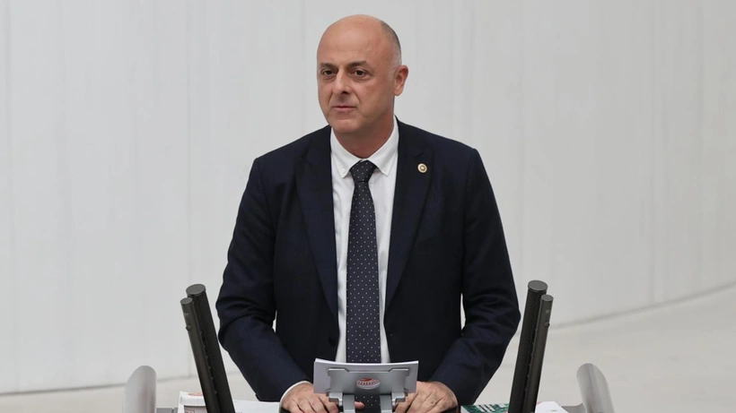 Ümit Özlale’den sonra İYİ Parti’nin mecliste kaç sandalyesi kaldı