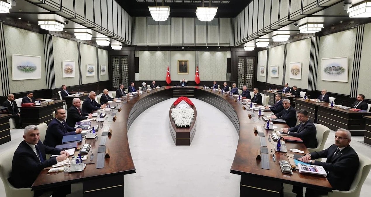 Yerlikaya’nın yerine konuşulan iki isim