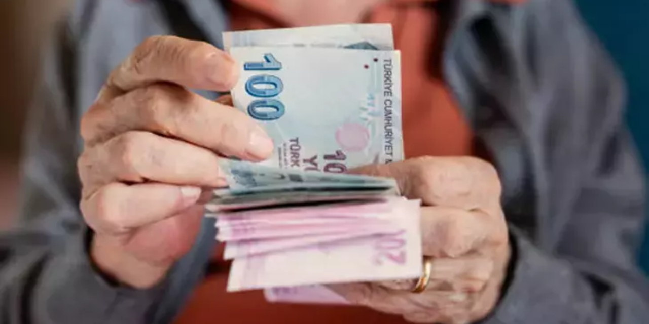 Bütün emeklilere yatacak: Tarihi belli oldu