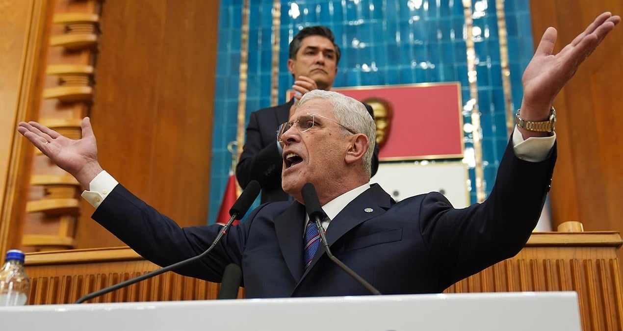 Müsavat Dervişoğlu’ndan Ümit Özdağ’a destek