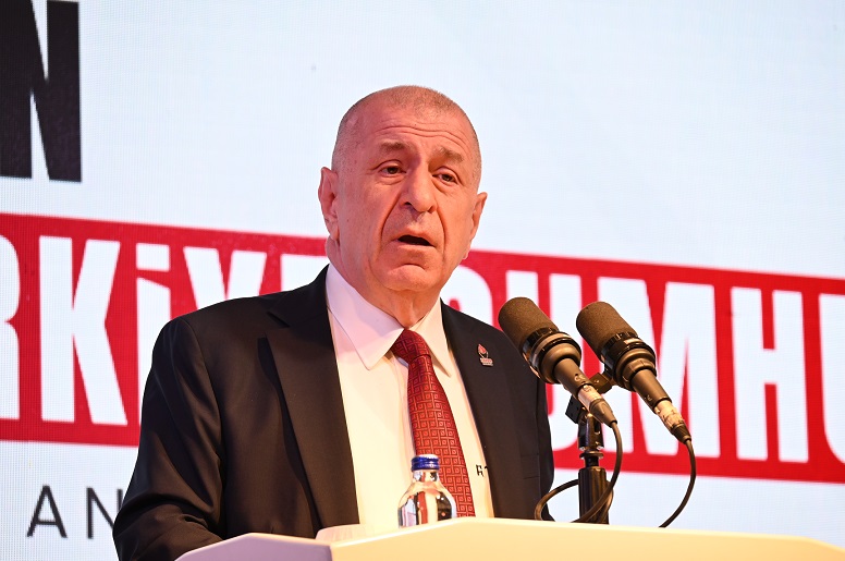 Ümit Özdağ, tutukluluğu sonrası ilk basın açıklamasını yaptı