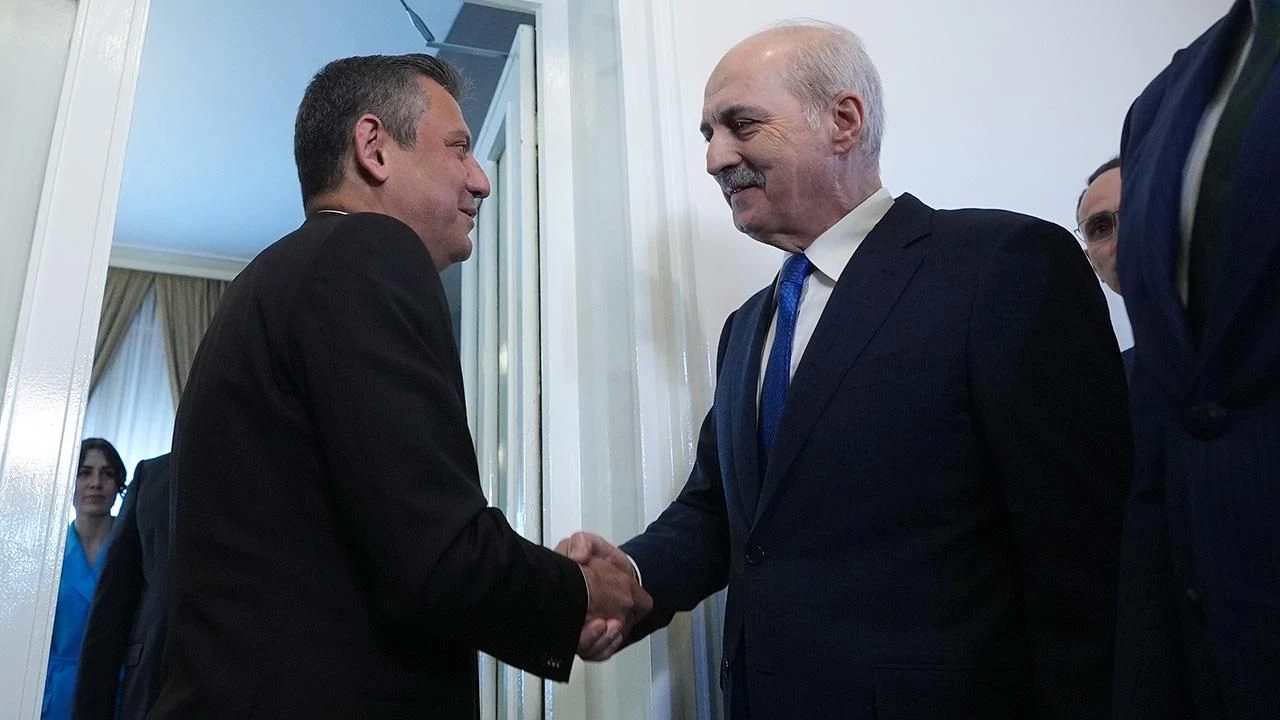 İbrahim Kalın ve Numan Kurtulmuş’tan Özgür Özel’e ziyaret