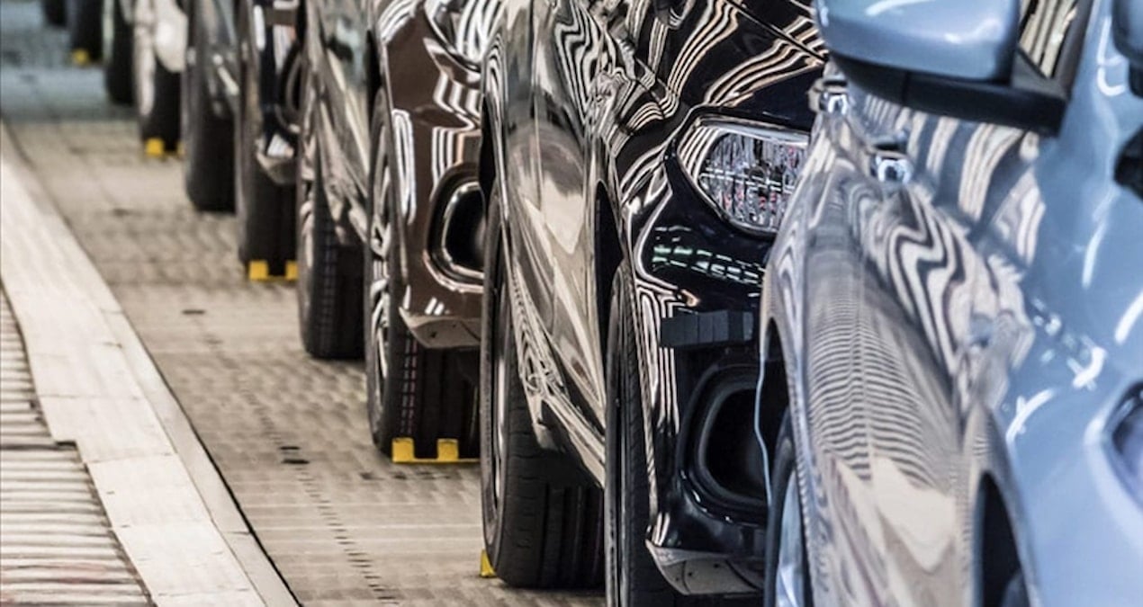 Yeni ÖTV düzenlemesi araç fiyatlarını altüst etti! İşte fiyatı düşen modeller
