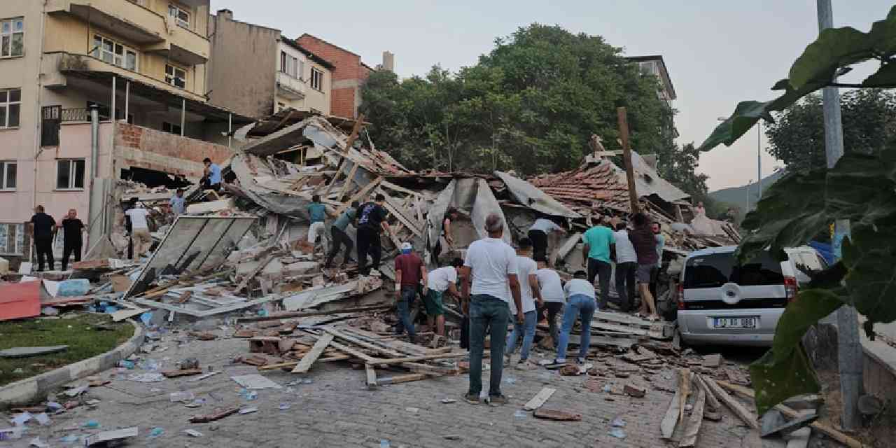 Balıkesir’de şiddetli deprem sonrası 237 artçı meydana geldi