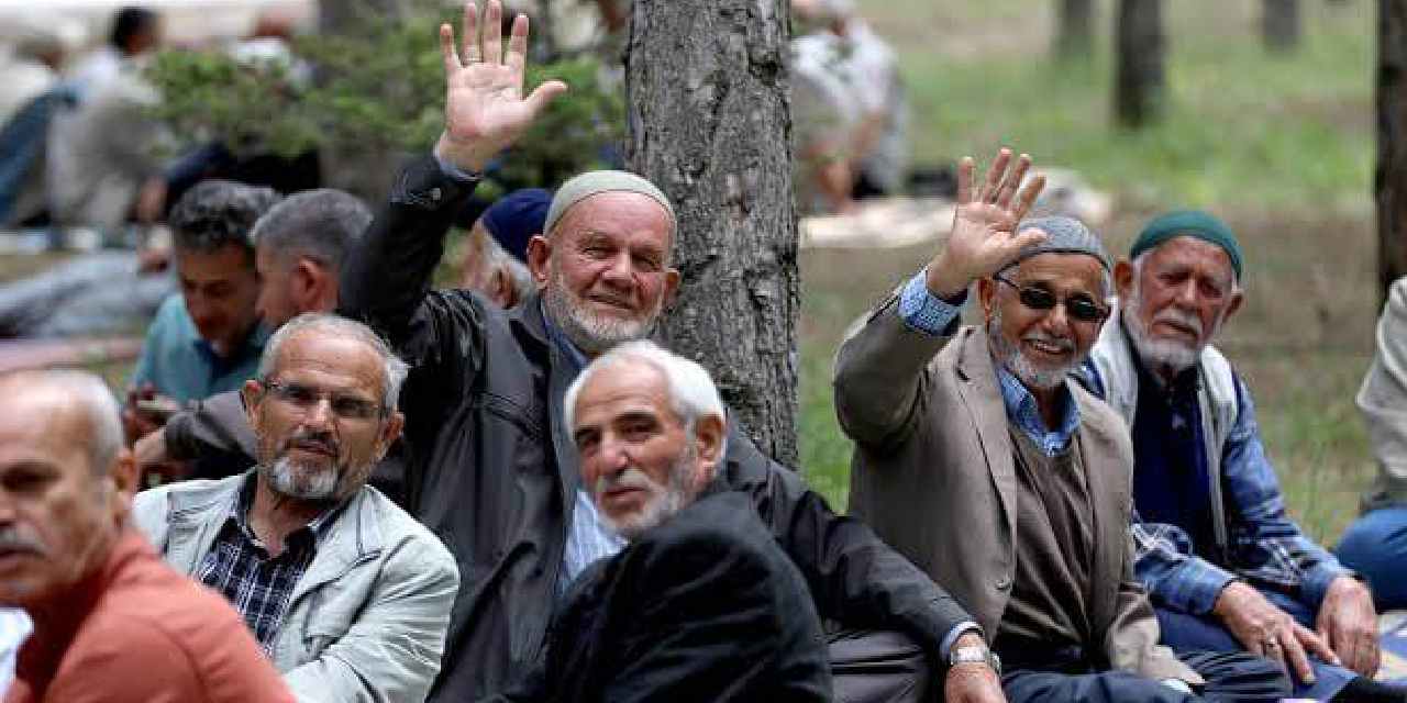 Emekli maaşından yüzde 3 kesecekler