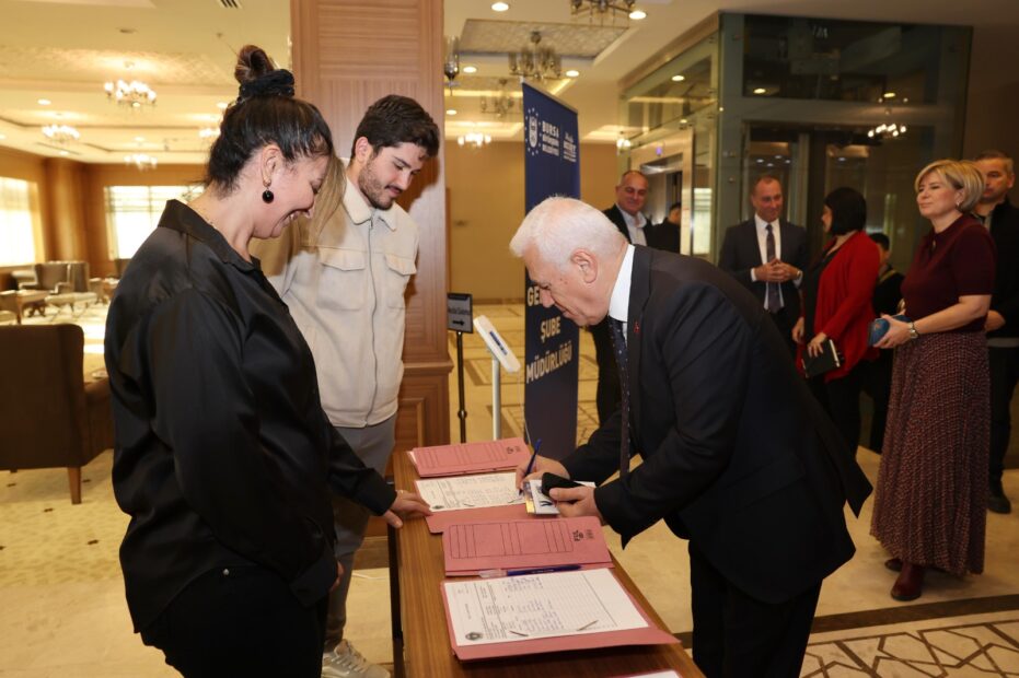 Bursa Büyükşehir bağımlılıkla mücadelede öncü rol oynuyor