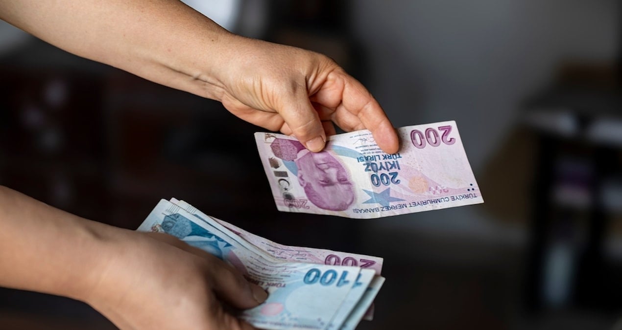 Borcu olan milyonlarca emekli, dul ve yetimin maaşından kesinti yapılacak