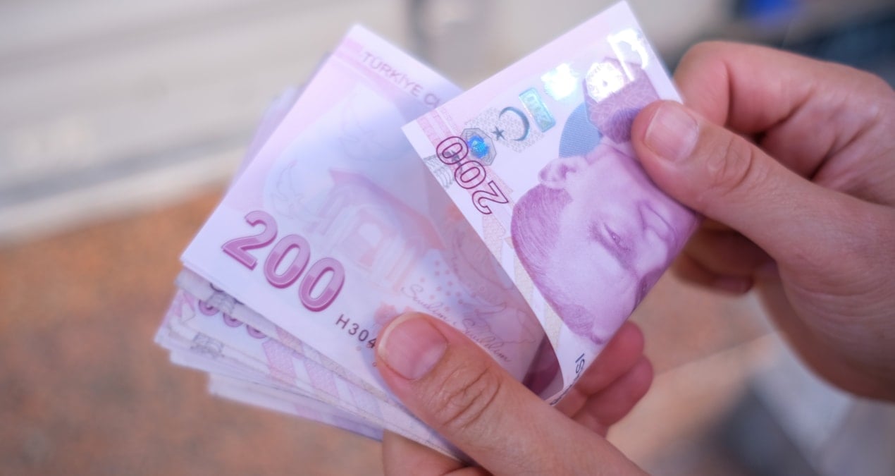 Bu kişilerin emekli maaşına nisanda ek zam yapılacak