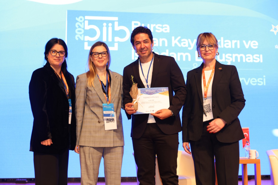 BURSA’DA ‘İSTİHDAM BULUŞMASI’NA YOĞUN İLGİ