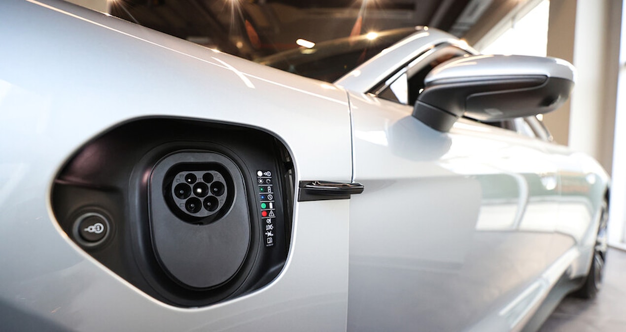 Türkiye’de satılan her iki otomobilden biri elektrikli ya da hibrit oldu