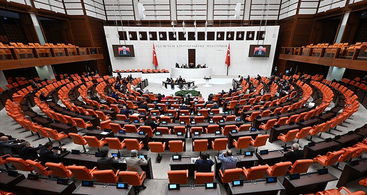 CHP’li vekillerin dokunulmazlık dosyaları Meclis’te
