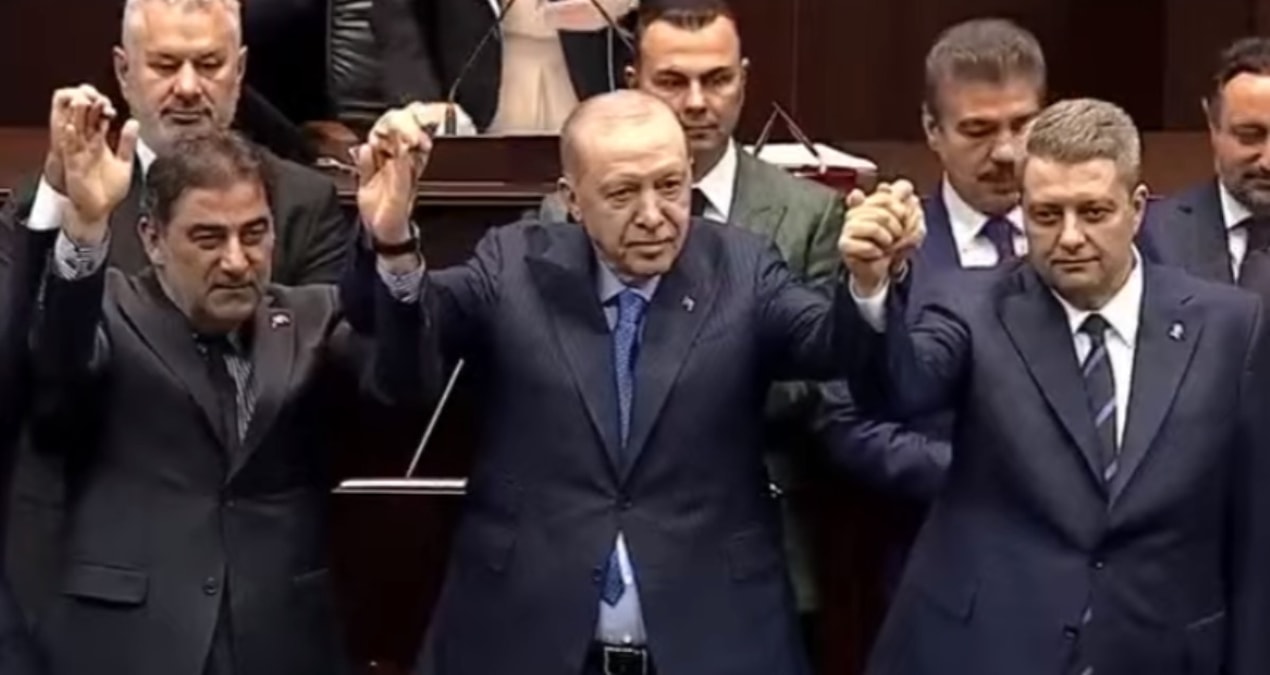 İYİ Parti’den istifa etmişti: Ersin Beyaz AKP’ye katıldı