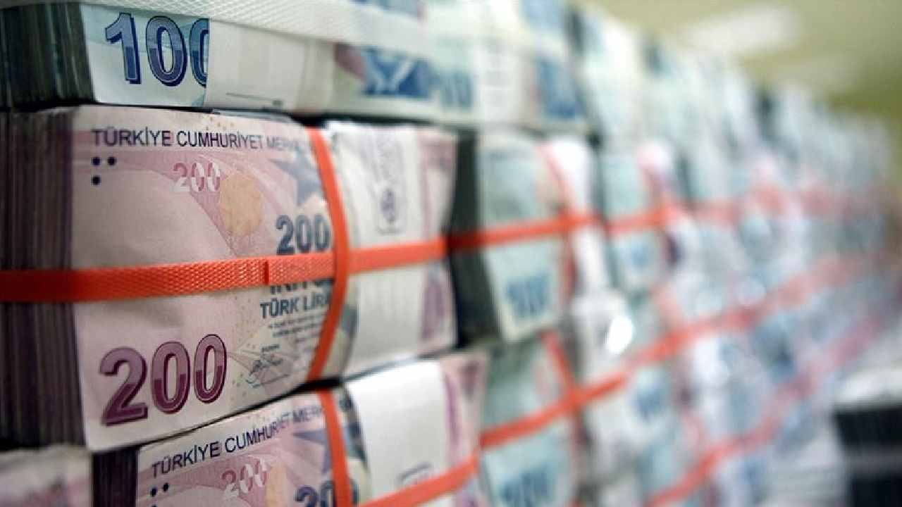 1 milyon TL’nin aylık getirisi asgari ücreti solladı