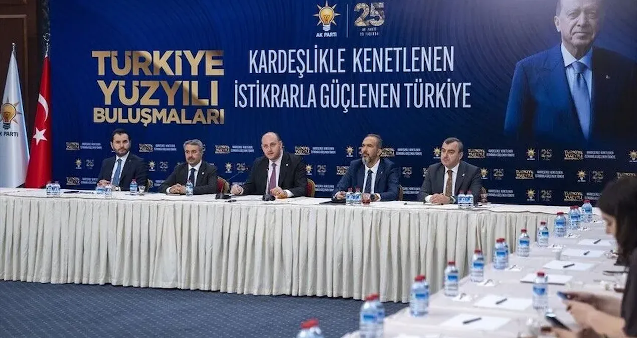 AKP’den ‘erken seçim’ açıklaması: İşte Erdoğan’ın yeniden adaylık formülü