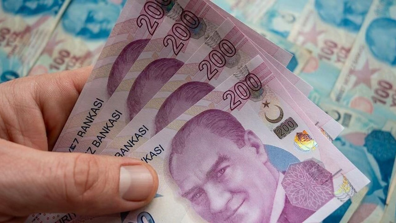 Bütçede dev delik! Temmuz’da 378,1 milyar liralık açık
