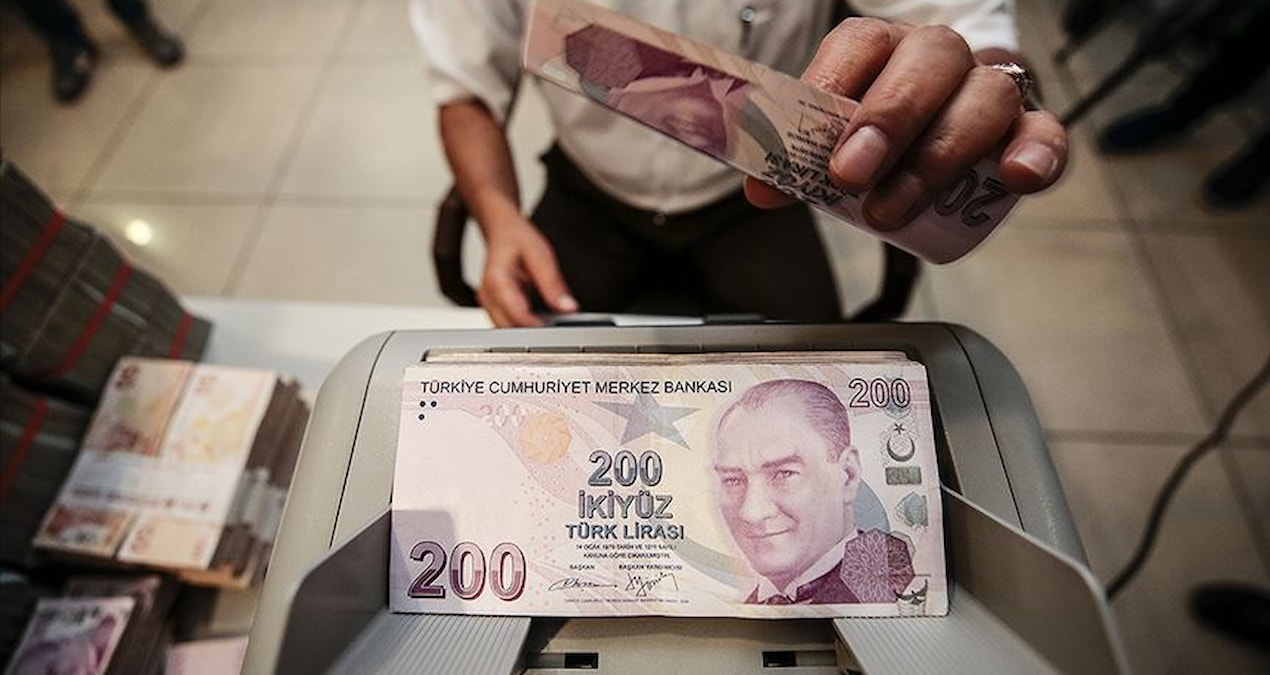 Kredi çekecekler dikkat! Faizler pazartesi düşecek