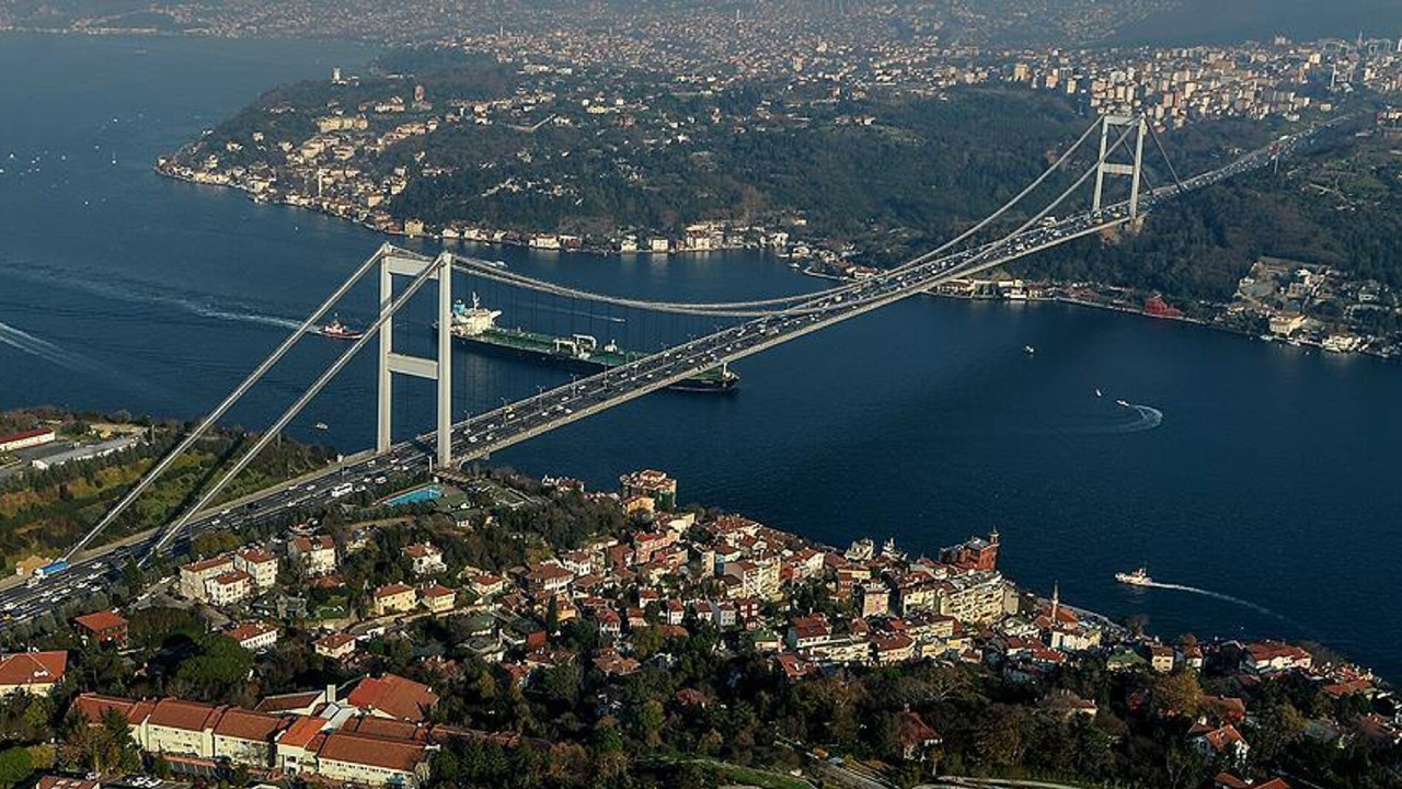 Bakanlık boğaz köprüleri ve otoyolları özelleştirmeyi savundu