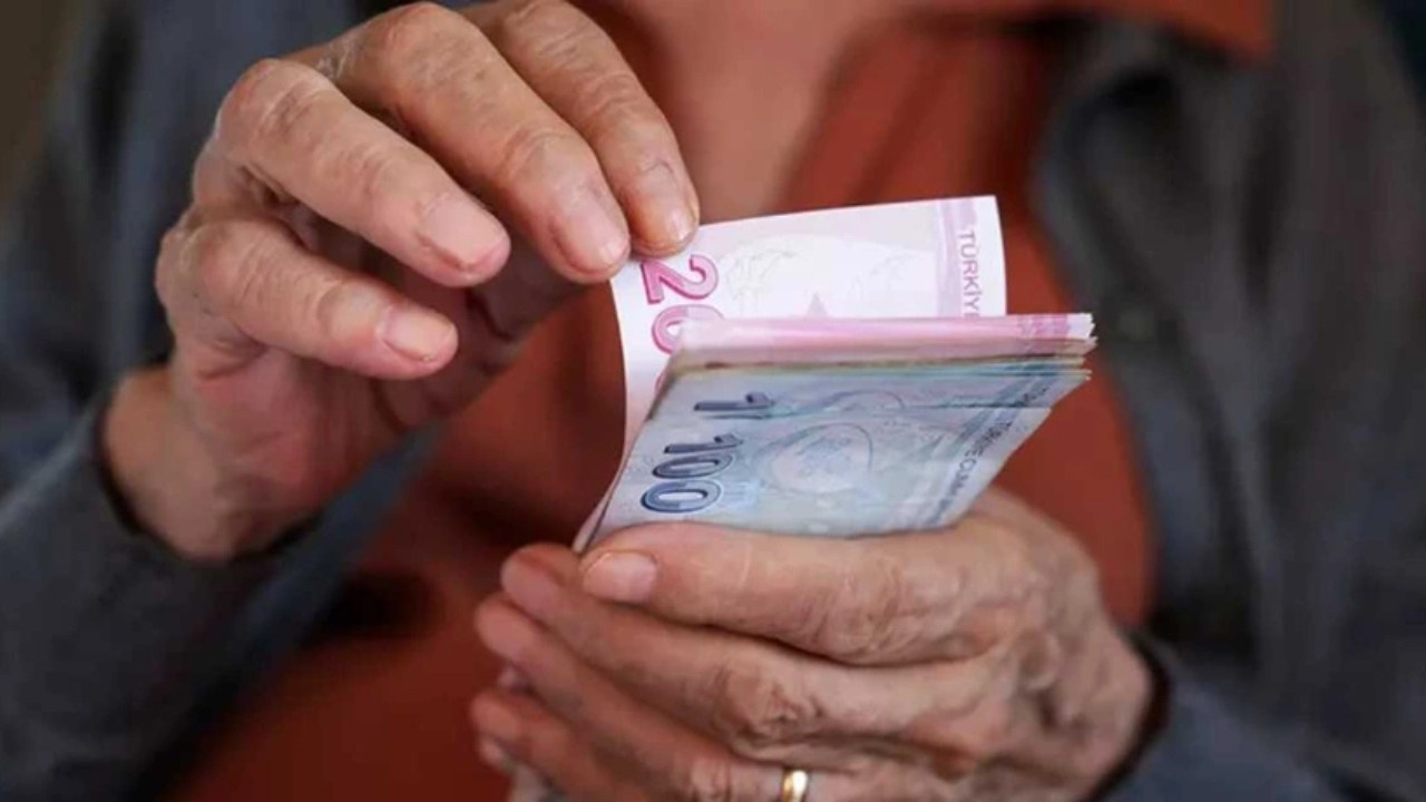 Memur ve emekliyi ocakta bekleyen zam göründü!