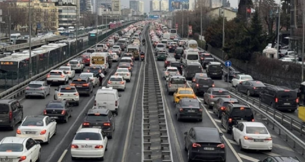 Türkiye’de en çok araca sahip 20 il belli oldu